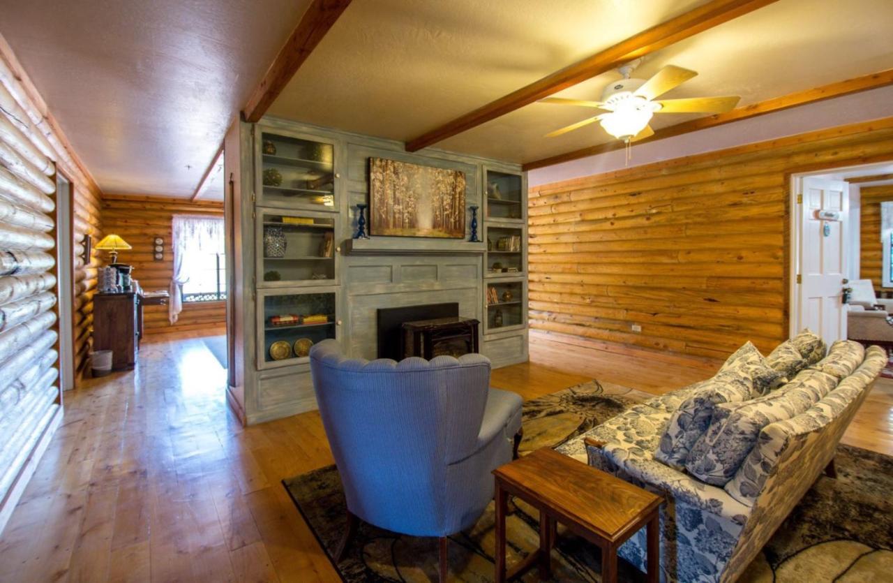 Quarter Horse Inn & Lodge 윌리엄스 외부 사진