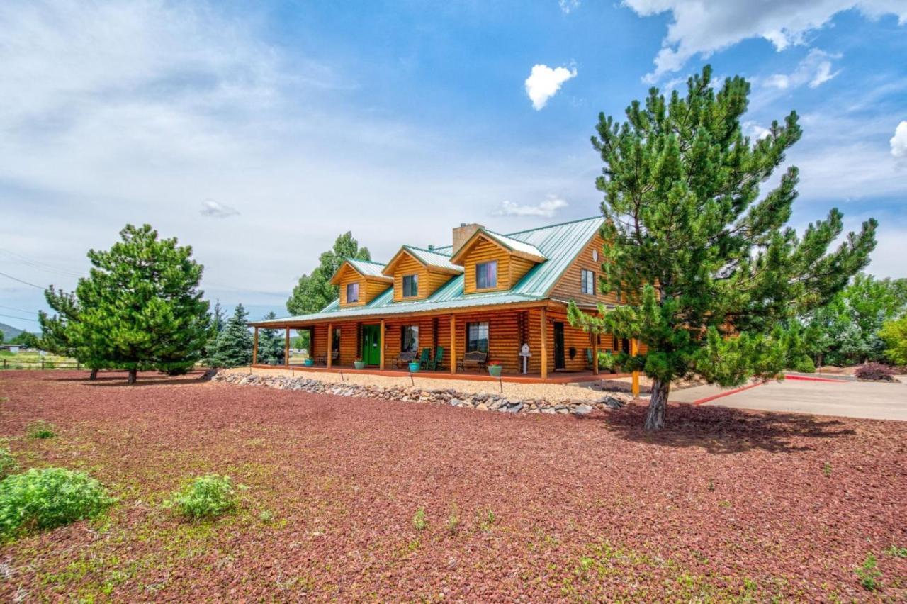 Quarter Horse Inn & Lodge 윌리엄스 외부 사진