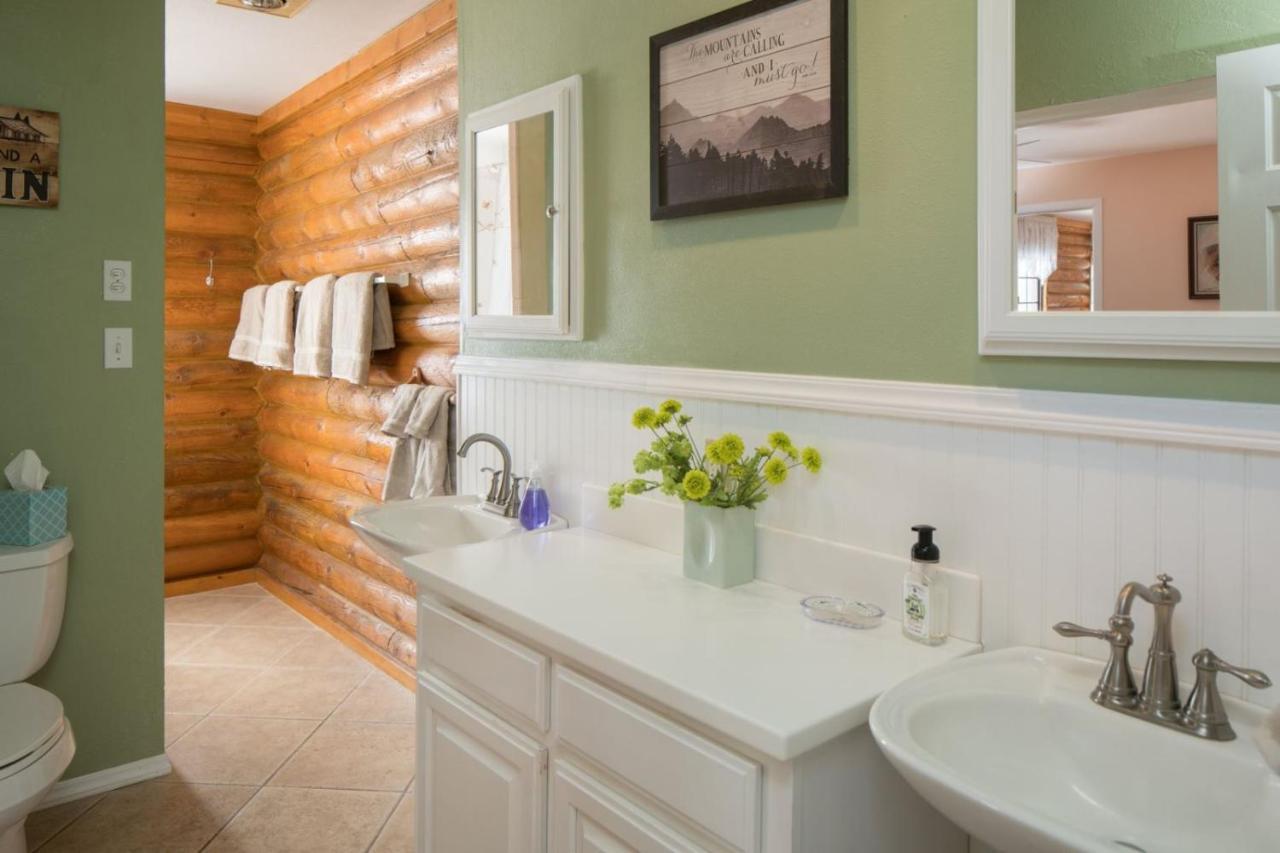 Quarter Horse Inn & Lodge 윌리엄스 외부 사진
