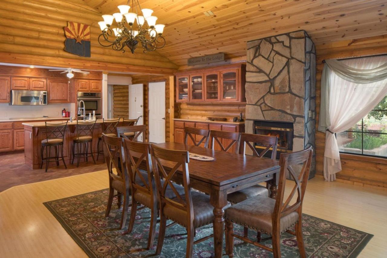 Quarter Horse Inn & Lodge 윌리엄스 외부 사진